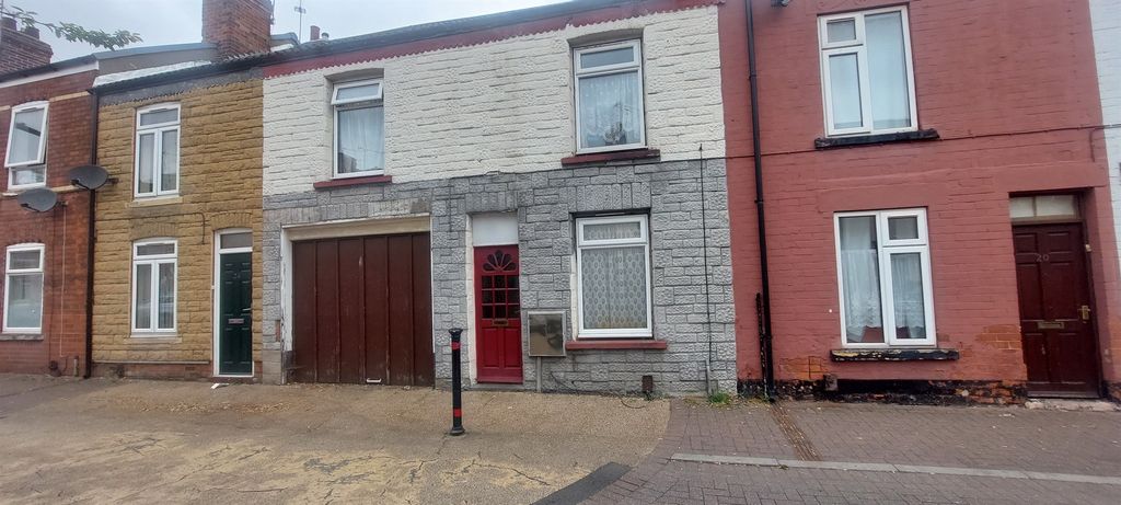 Property photo 1 of 16