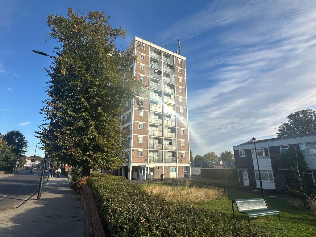 Property photo 1 of 7 1Baf088B-Fe4B-4Eed-B0B0-d34F07d3F737.Png