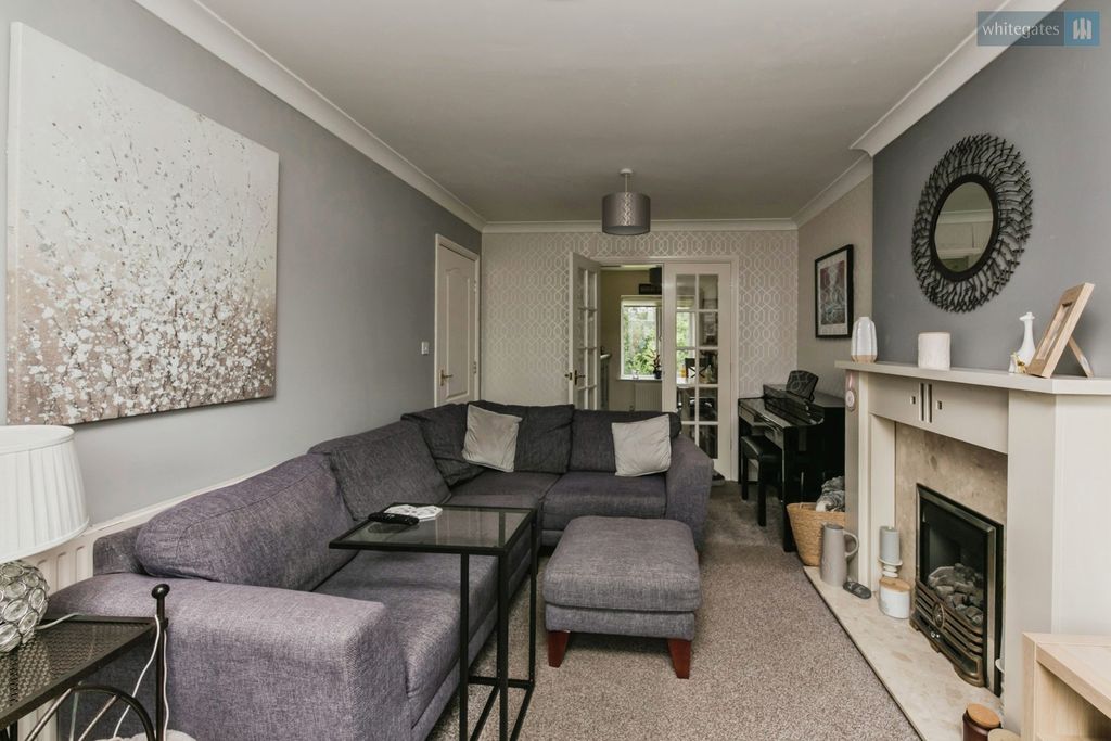 Property photo 3 of 23 Pbox-Img.Jpg