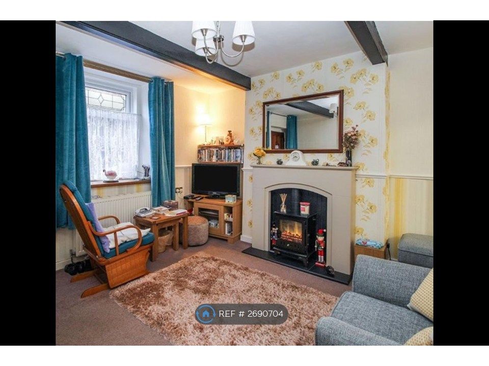 Property photo 2 of 7 Sitting Room