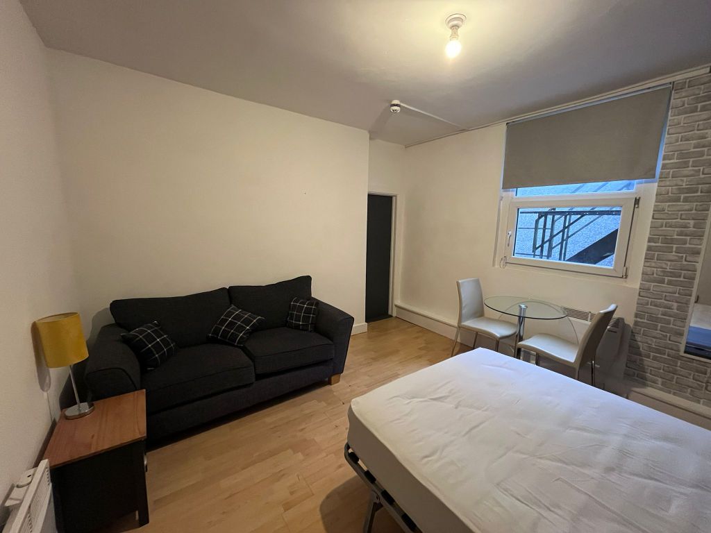 Property photo 2 of 6 Living Room