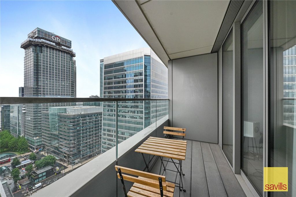 Property photo 3 of 17 Balcony