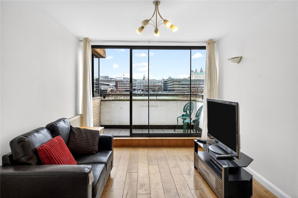 Property photo 2 of 25 Reception Room