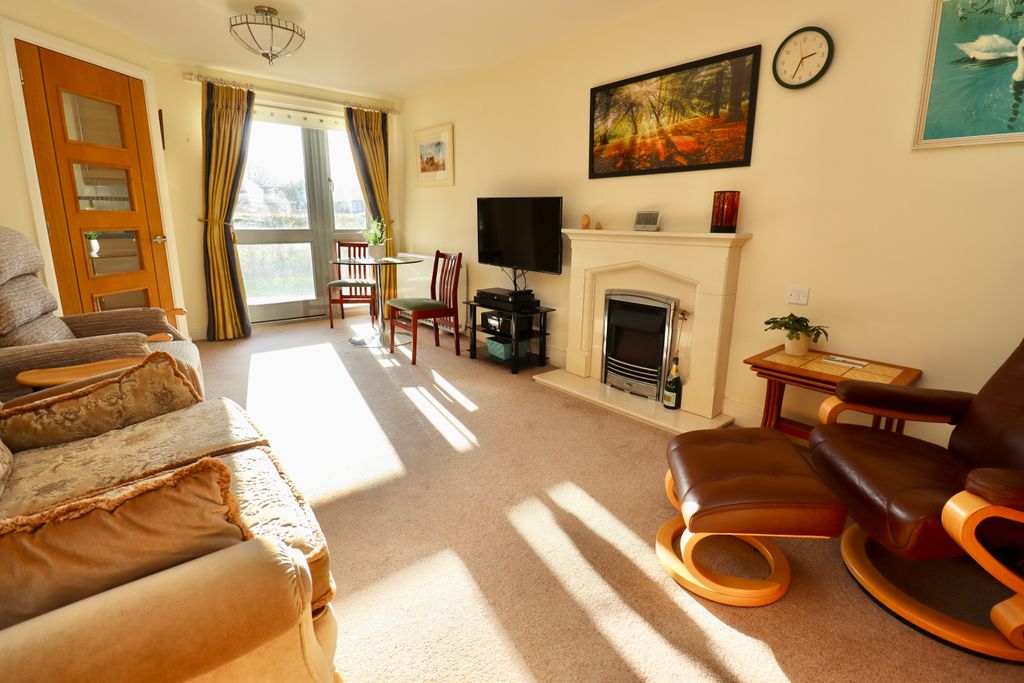 Property photo 2 of 14 Img_6279