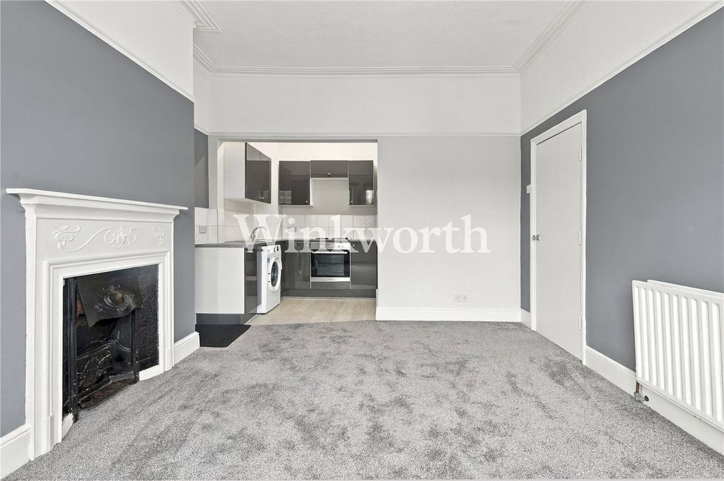 Property photo 3 of 8 Living Room