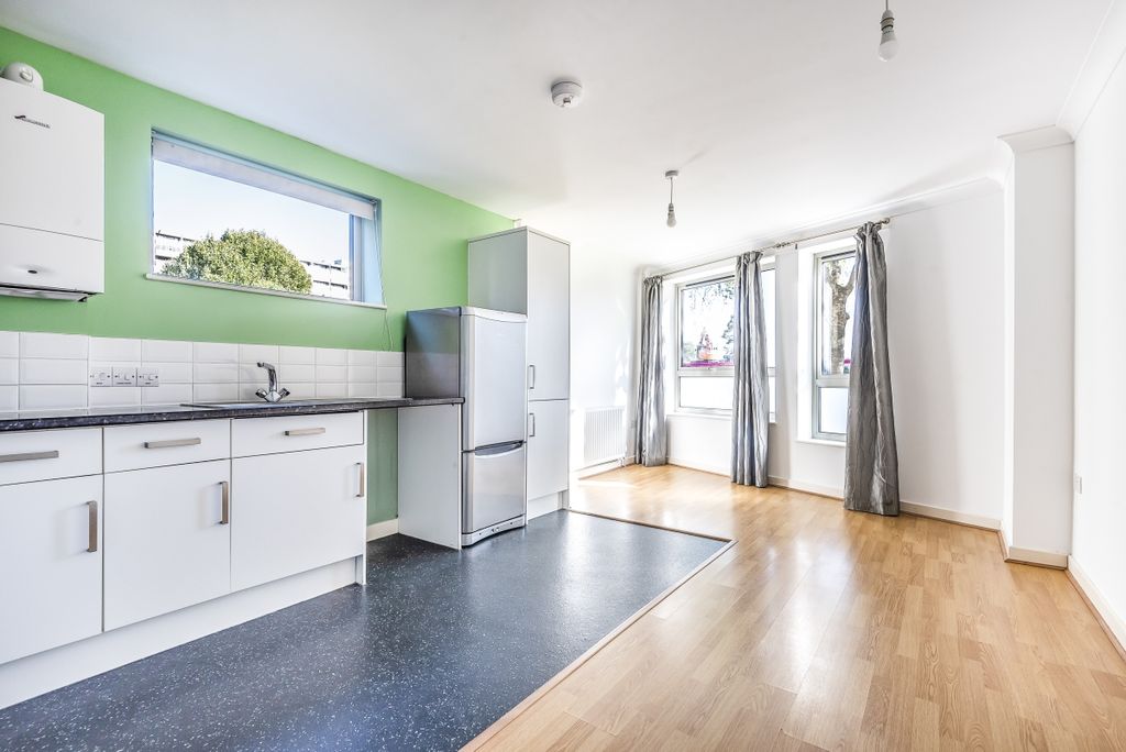 Property photo 2 of 5 369611 (3)