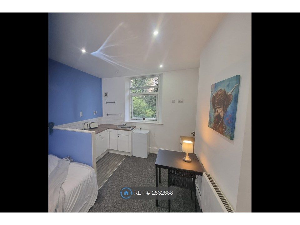 Property photo 1 of 4
