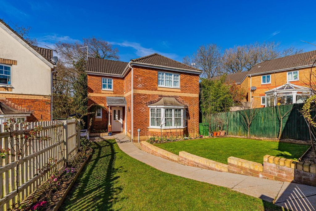 Property photo 1 of 24 14 (28 Of 30).Jpg