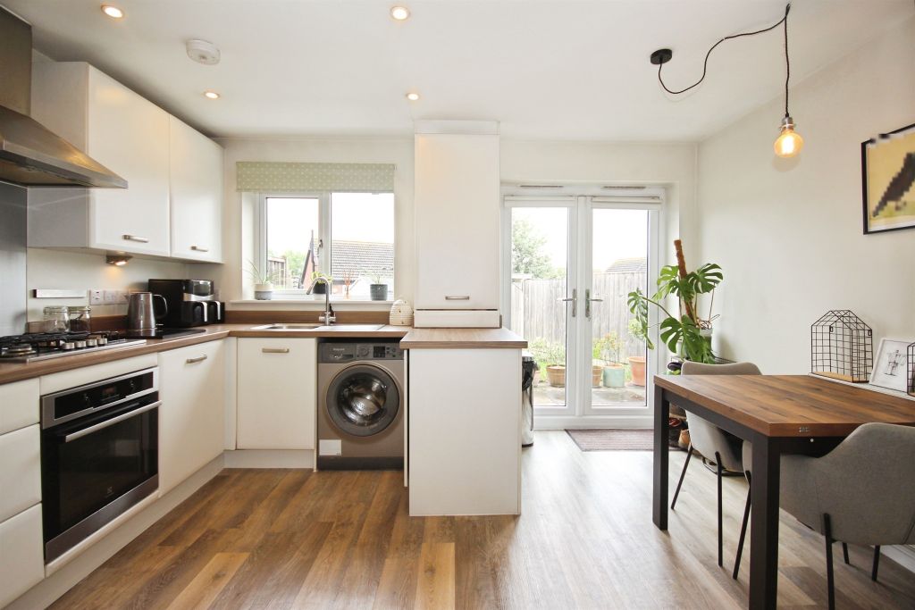 Property photo 2 of 13
