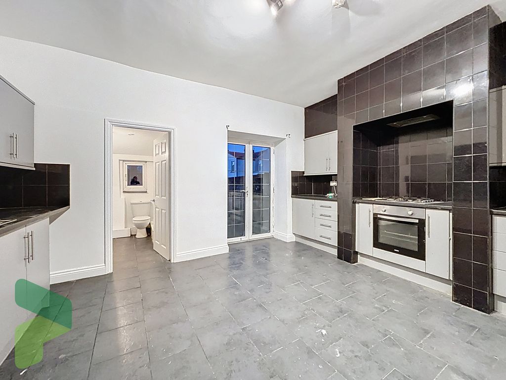 Property photo 1 of 13 Fitted Dining Kitchen