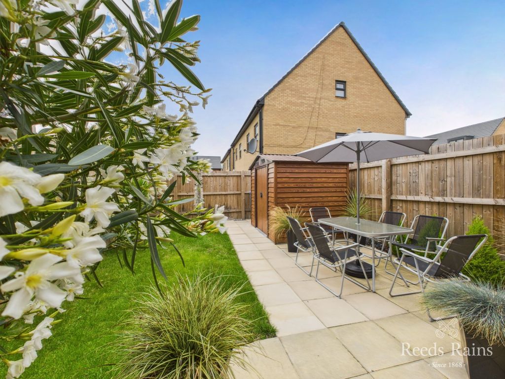 Property photo 3 of 28 Rear Garden