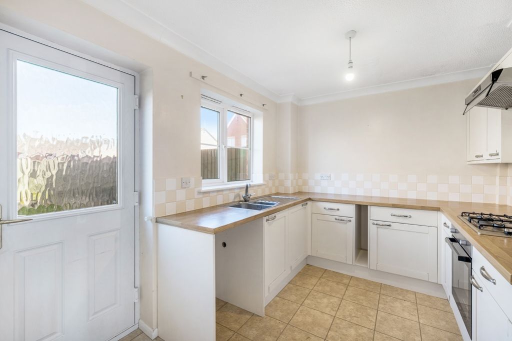 Property photo 2 of 18 20 Sir Isaac Newton Drive (Wyberton)-10