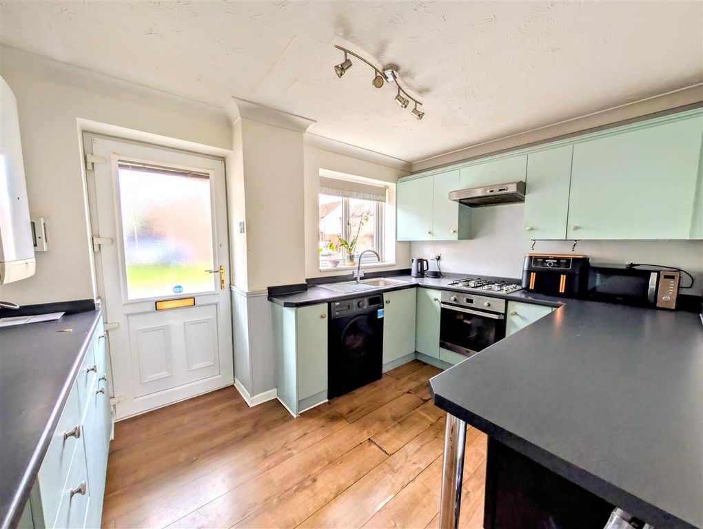 Property photo 2 of 15