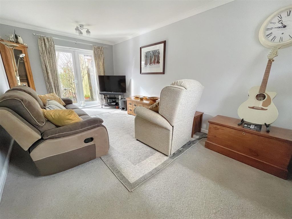 Property photo 2 of 16 l4M5Kb_Zqkmhp7ee3Wjsxa.Jpg