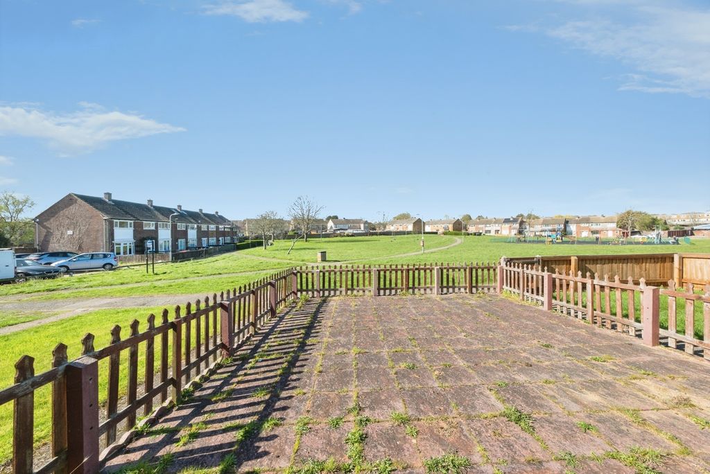 Property photo 2 of 12 Pbox-Img.Jpg