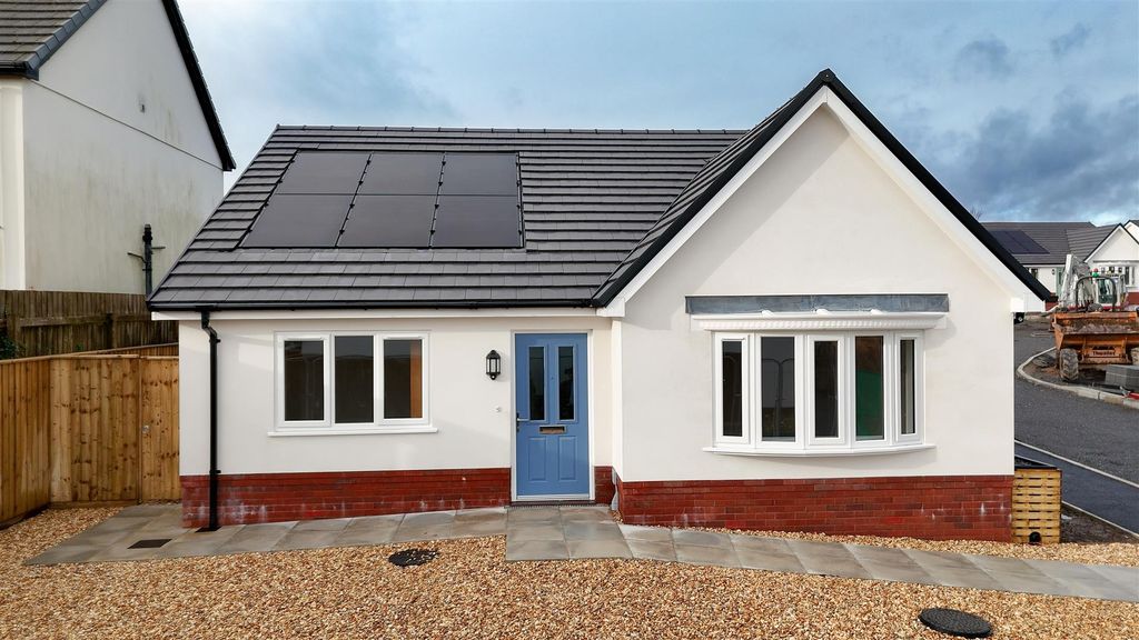 Property photo 1 of 35 Park View Drive-52.Jpg