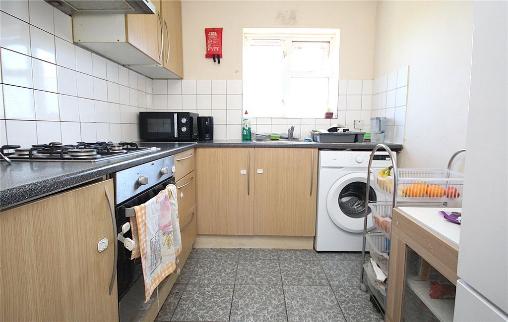 Property photo 2 of 5 Picture No. 04