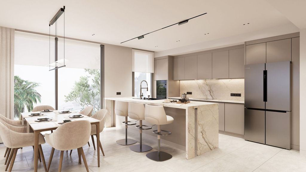 Property photo 3 of 9 Photo 2