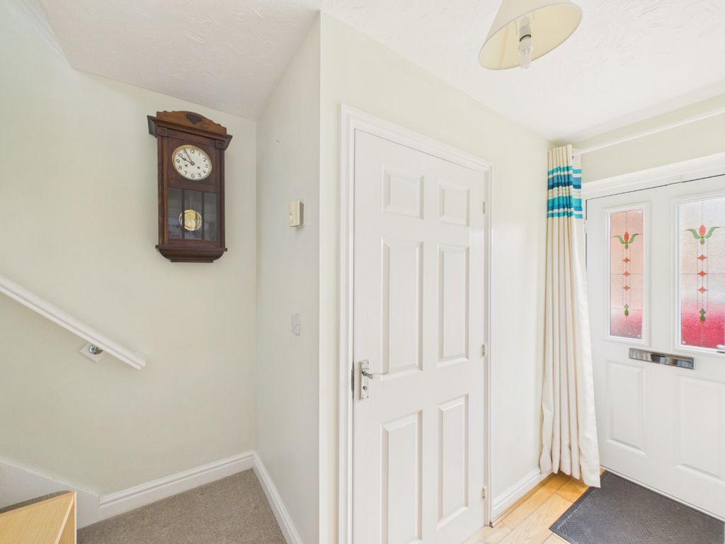 Property photo 2 of 28 5050204