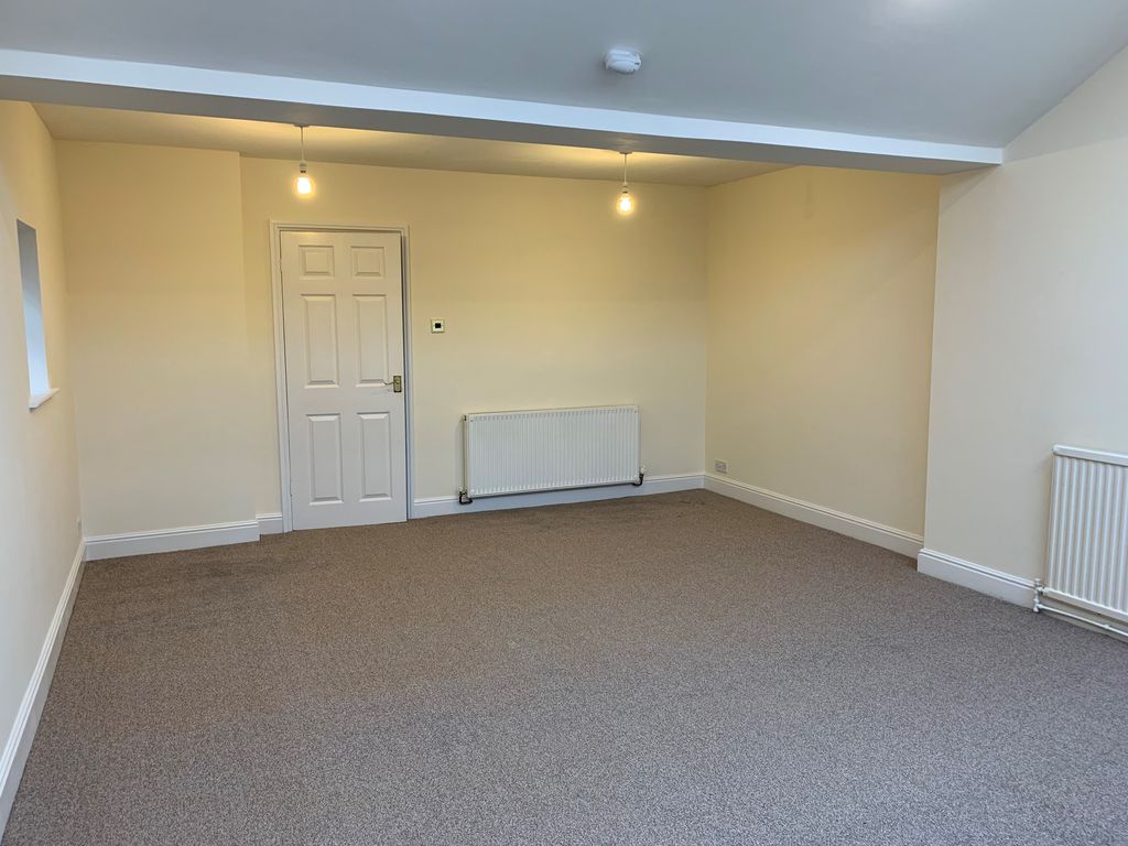 Property photo 3 of 16 Lou.Jpg
