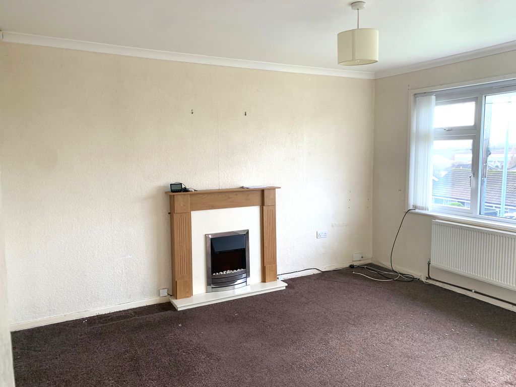 Property photo 3 of 11 F6