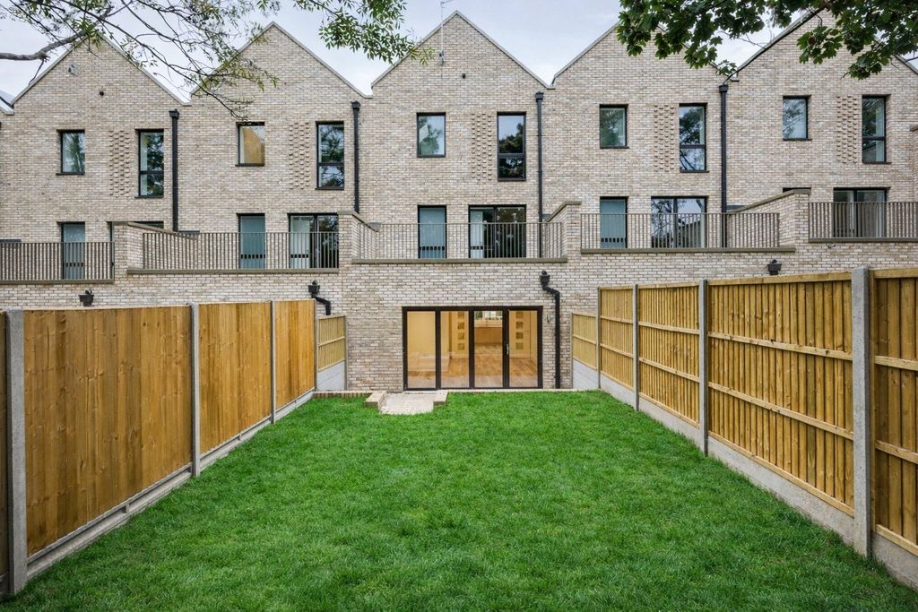 Property photo 1 of 15 Picture No. 19