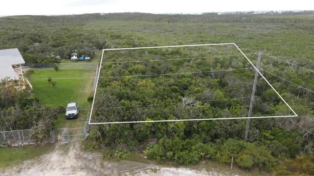 Property photo 3 of 6