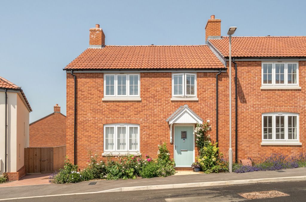 Property photo 1 of 21 1481841-1-6A3Bdc2...