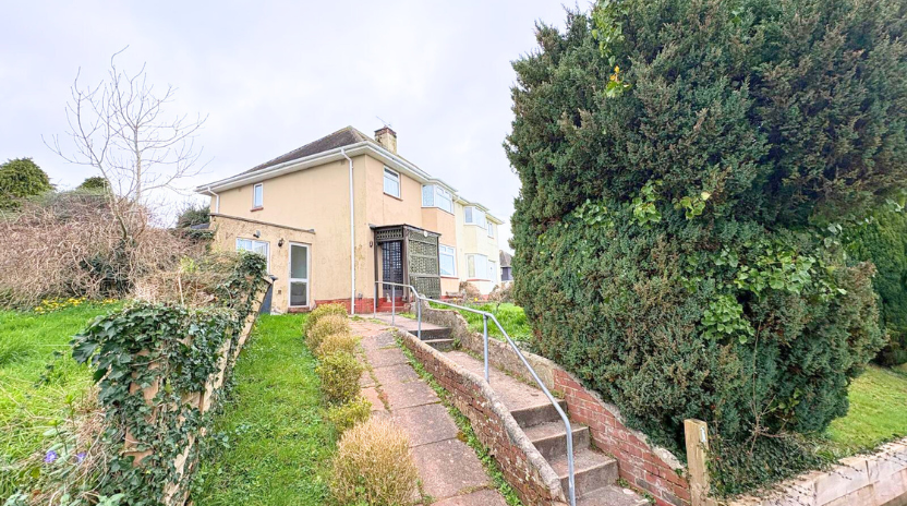 Property photo 3 of 13