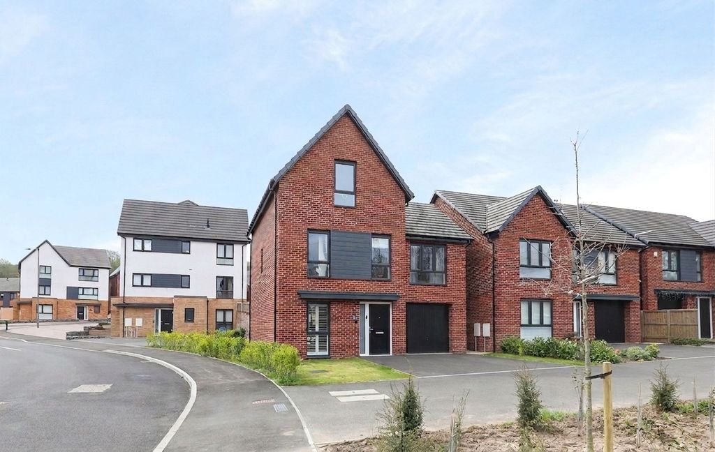 Property photo 1 of 30