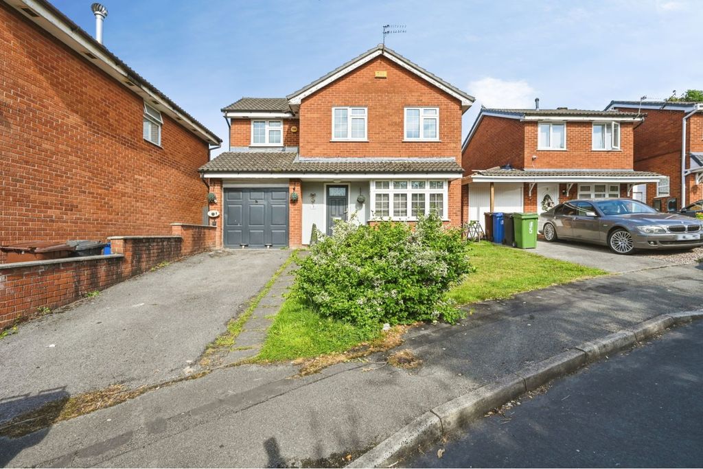 Property photo 1 of 24