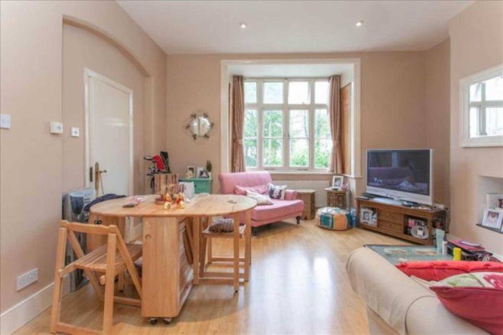 Property photo 2 of 7