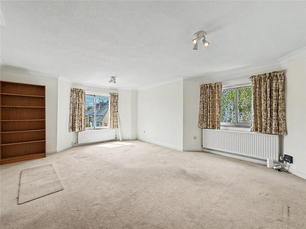 Property photo 2 of 9 Picture No. 03