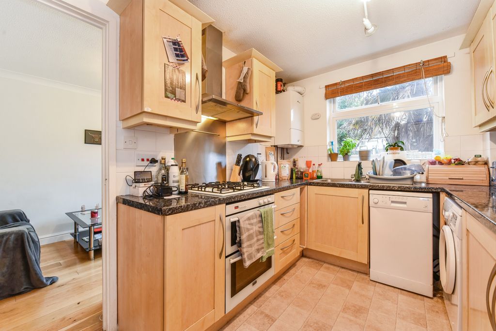 Property photo 3 of 15