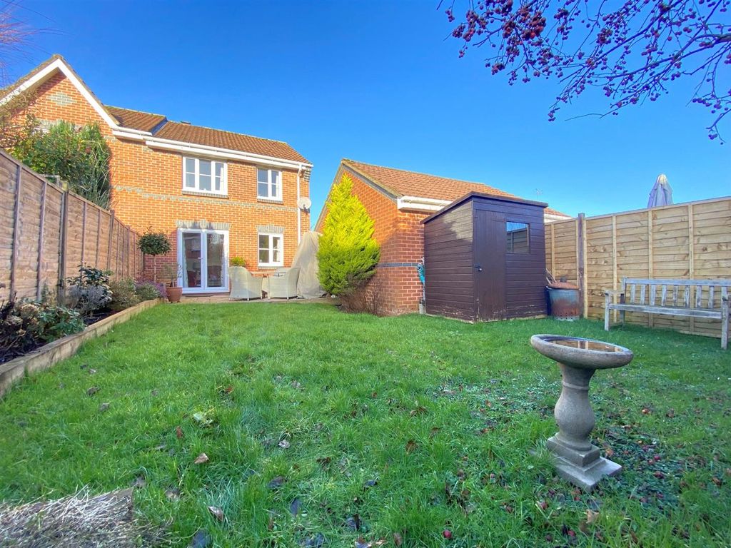 Property photo 2 of 13