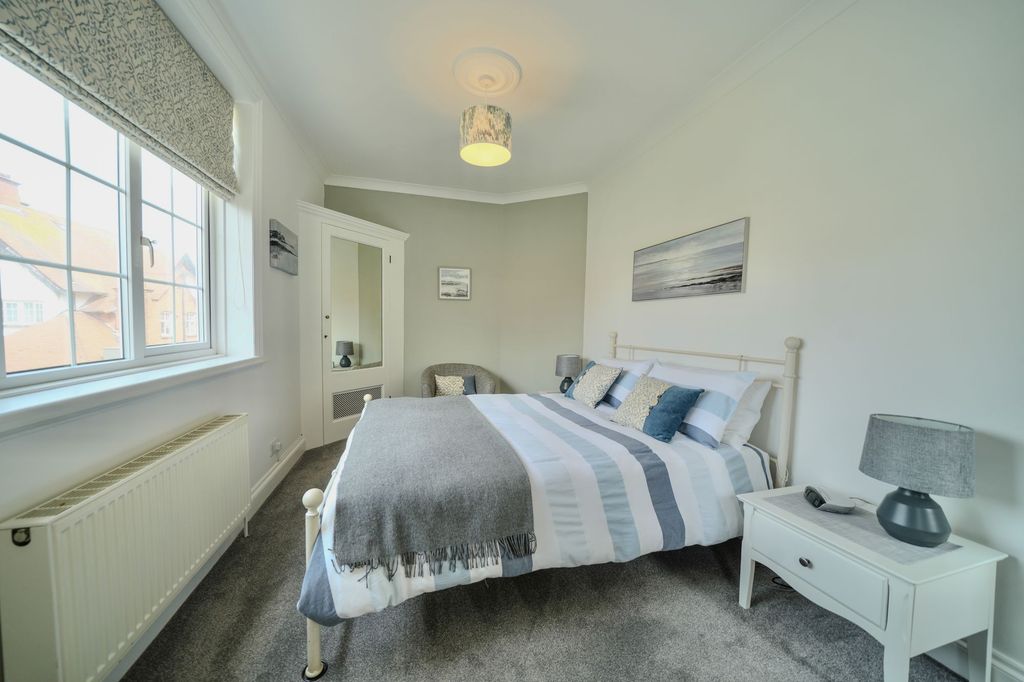 Additional image 14 of 3 bed flat for saleCliff Avenue, Leylands NR27