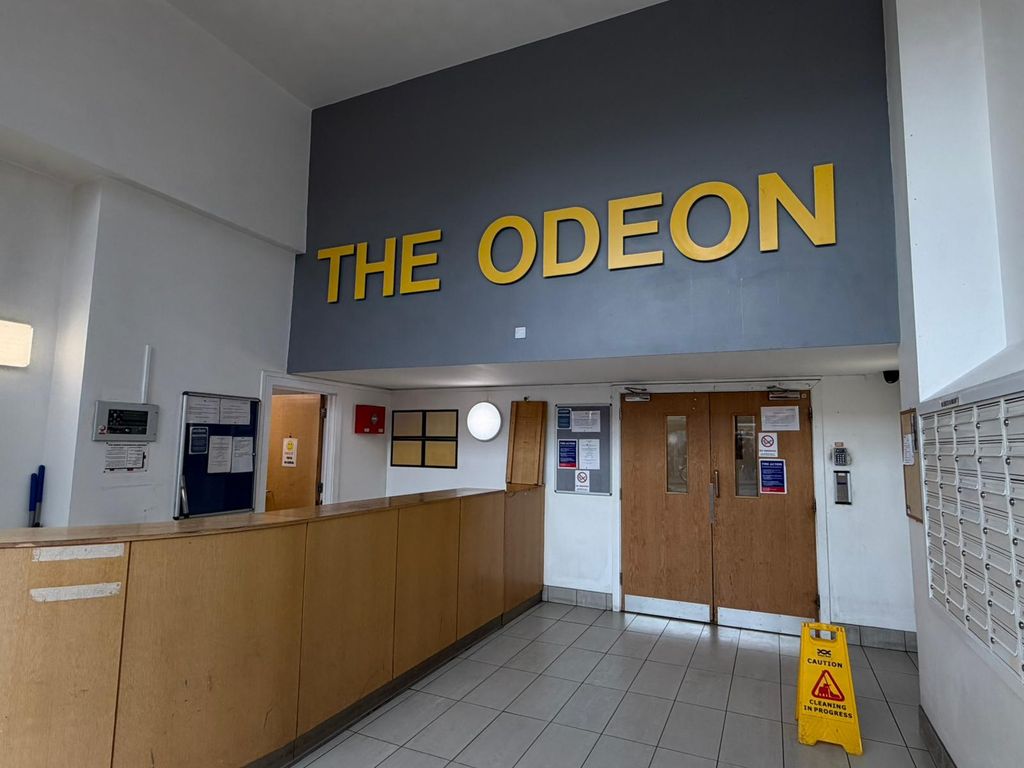 Property photo 1 of 5