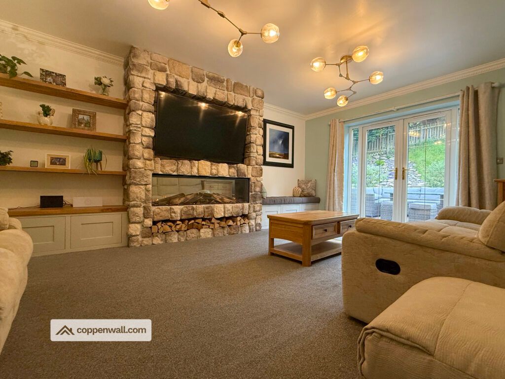Property photo 3 of 37