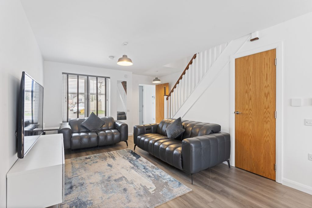 Property photo 3 of 26 Property Image 3