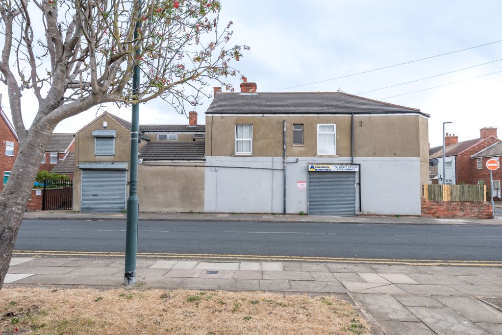Property photo 1 of 7