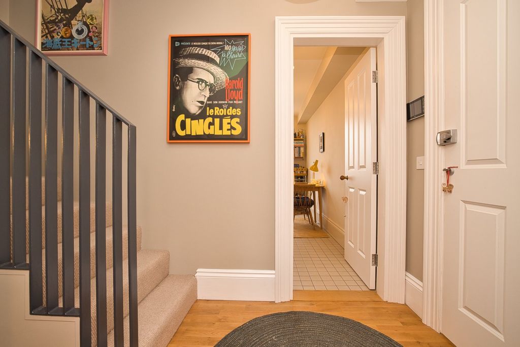 Additional image 4 of 3 bed flat for sale18 Royal Crescent St. Augustines Road, Ramsgate CT11