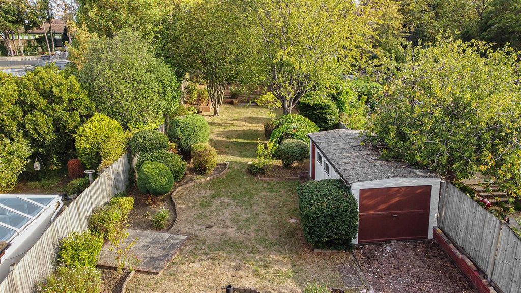 Property photo 3 of 16 32_94014.Jpg