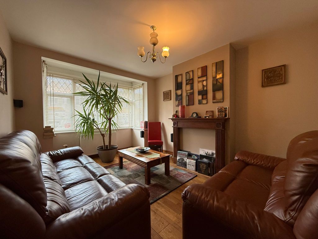 Property photo 2 of 18