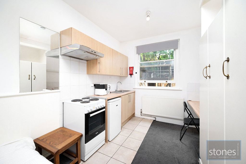 Property photo 1 of 9 Picture No. 06