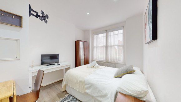 Property photo 3 of 9 A5B942c9-05B8-48E7-Bf40-9B518750Fc1A.Jpg