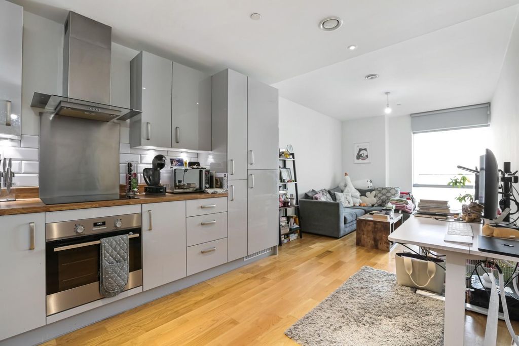 Property photo 2 of 15 Ach_1356.Jpg