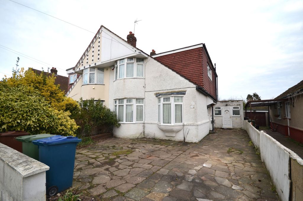Property photo 1 of 23