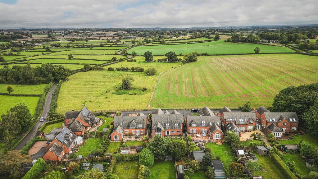 Property photo 2 of 37 Dji_0715_Hdr.Jpg