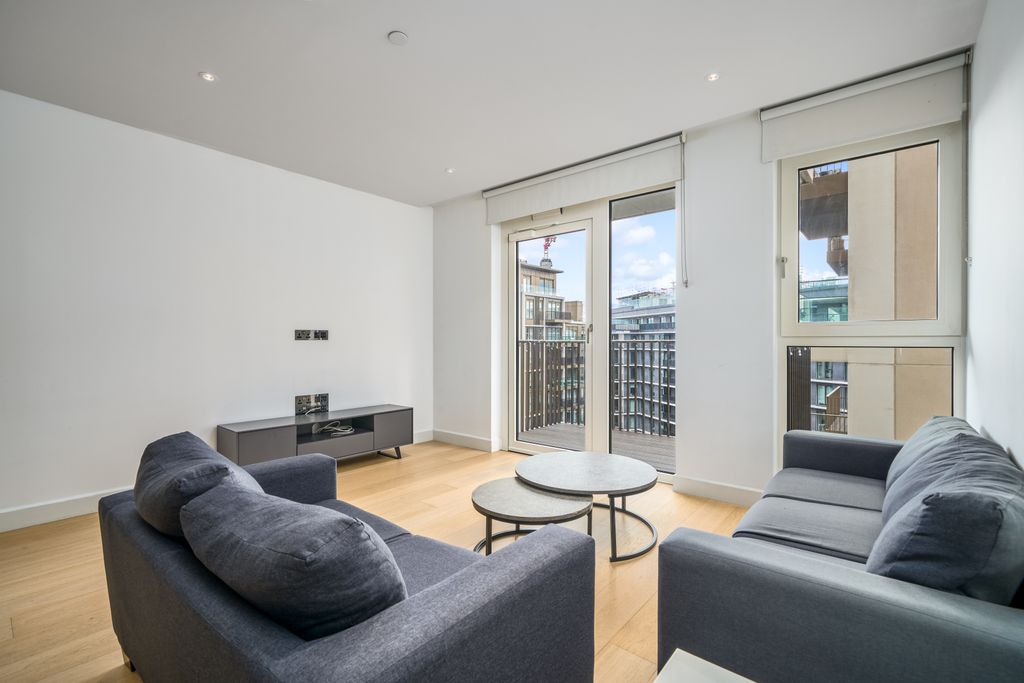 Property photo 3 of 11 Belvedere Row, W12, Martin &amp; Co, HQ (18)