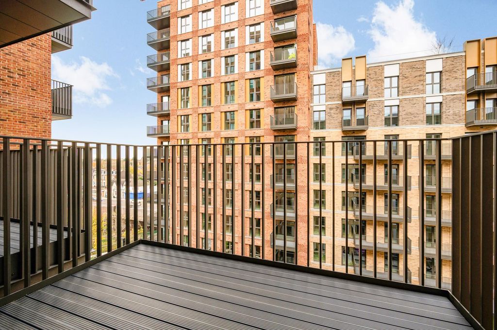 Property photo 2 of 4